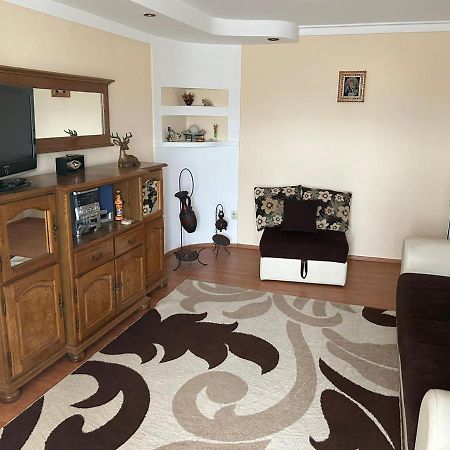 Apartament オネシュティ エクステリア 写真