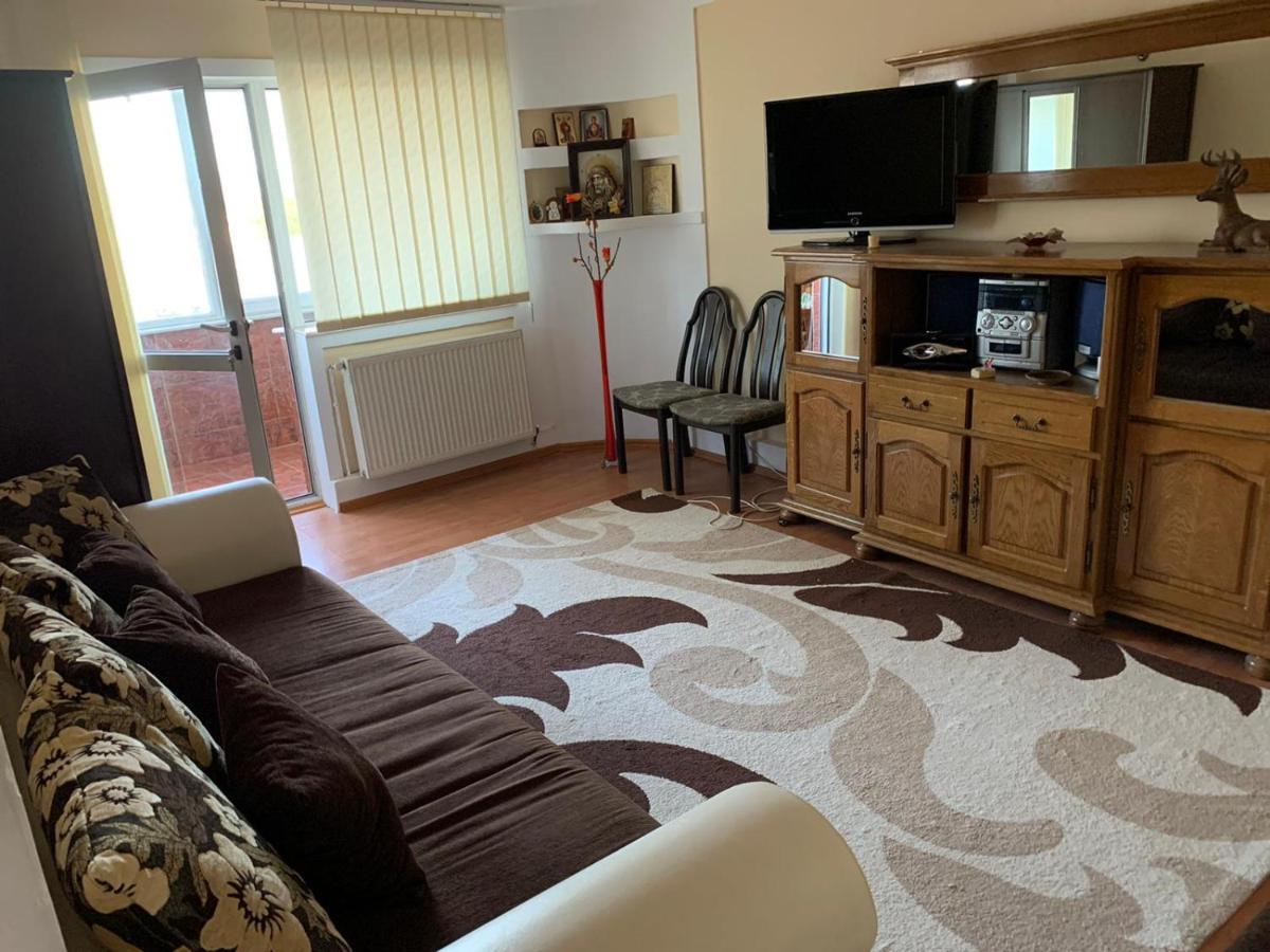 Apartament オネシュティ エクステリア 写真