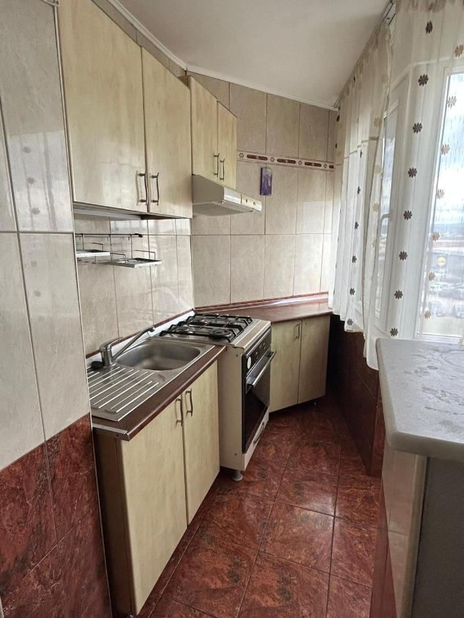 Apartament オネシュティ エクステリア 写真